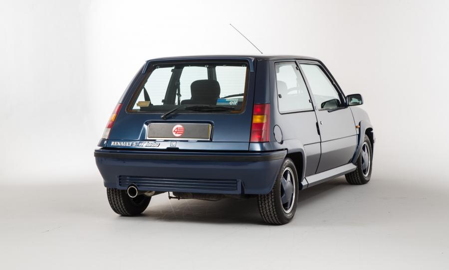  Renault 5 GT Turbo 1986 года  (UK) (фото 9 из 17)